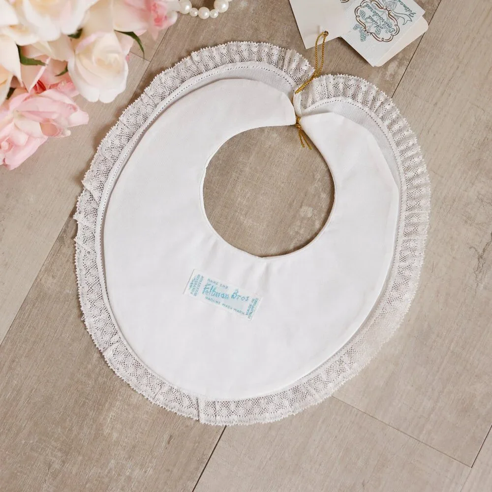 Feltman Brothers White Laurel Leaf Embroidered Bib Baby Special Occasion NWT